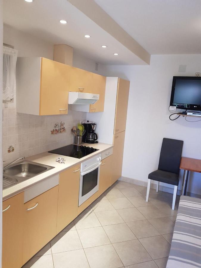 Apartment Jelena Crikvenica Εξωτερικό φωτογραφία